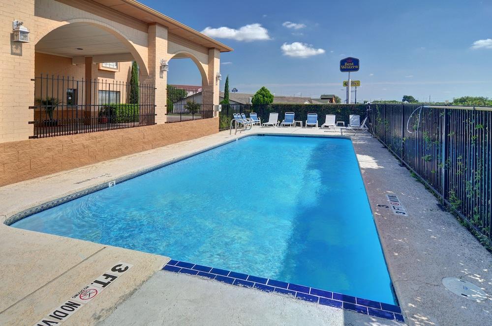 Hotel Super 8 By Wyndham Decatur Texas Zewnętrze zdjęcie